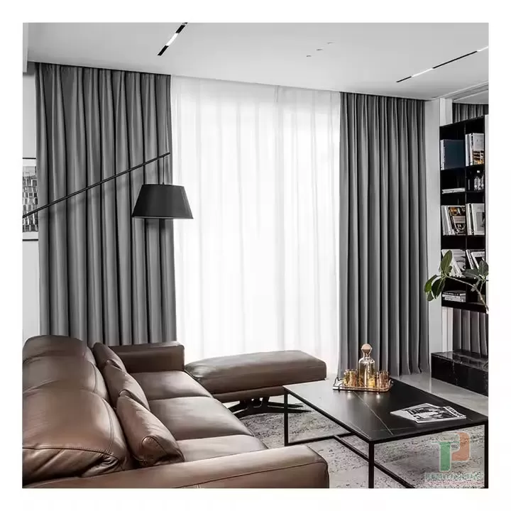 Rèm vải đẹp chống nắng cho phòng khách chung cư