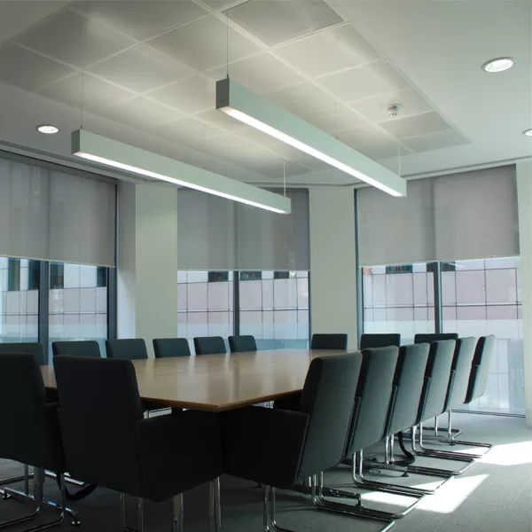 Rèm cuốn văn phòng giá rẻ hãng Fivestar mã RCW016